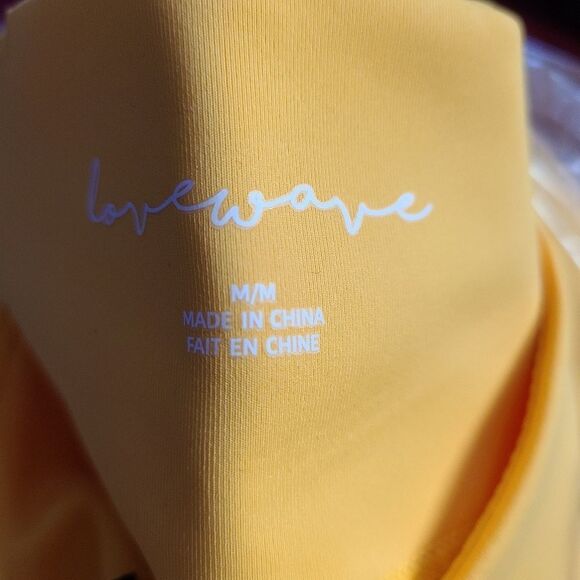 Revolve Lovewave Luka Yellow High Waist Crop Leggings Med NWTS - Picture 6 of 6